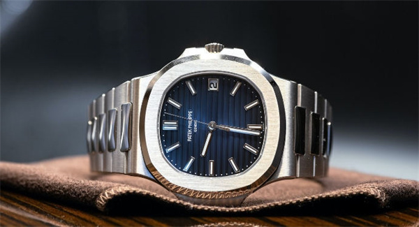 百达翡丽手表生锈了应该咋解决(图) 百达翡丽手表生锈了应该咋解决(图)