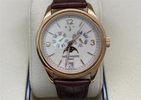 百达翡丽手表表耳掉了处理技巧是什么(图) 百达翡丽手表表耳掉了处理技巧是什么(图)